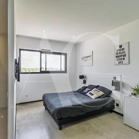 Maison Moderne Au Calme Dans La Campagne Villa